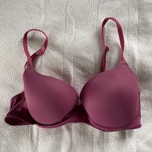 Pink brand bra, size 34C, color black, wear everywhere lightly lined